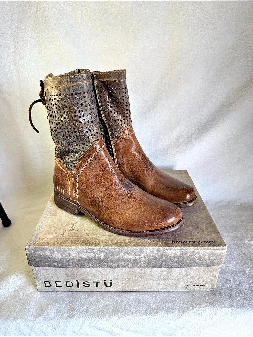 Bed|Stü Cherish Perforated Leather Boots Cobbler Series in Brown US 9
